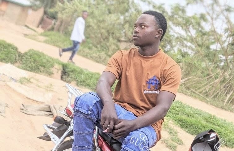 Beni : un jeune homme agressé par des bandits armés sur la route Mangiki